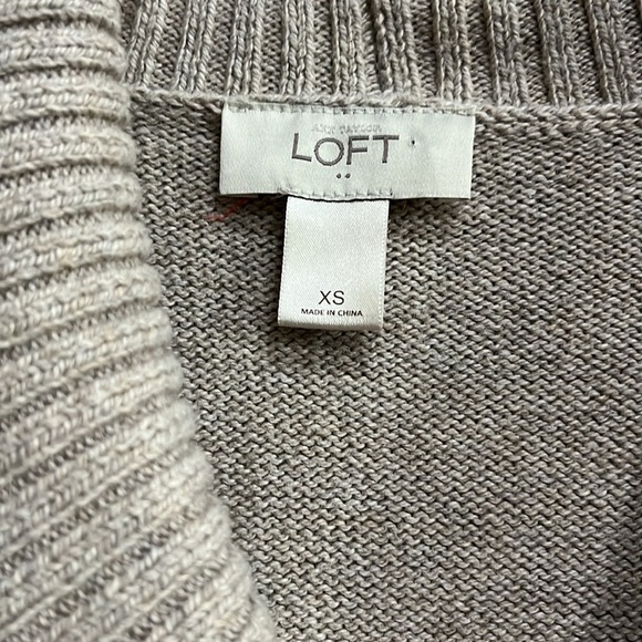 Loft Women’s Knee Length Sweater Dress Short Sleeve Beige Size XS - Picture 4 of 9